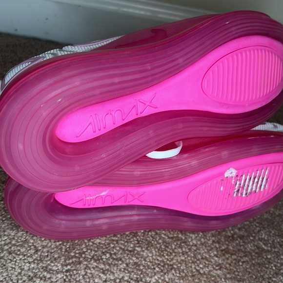 NIKE | AIRMAX 720 - Picture 6 of 6